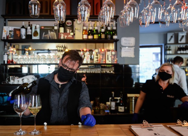 Food World News - Seven Ways Social Distancing Will Change Restaurants